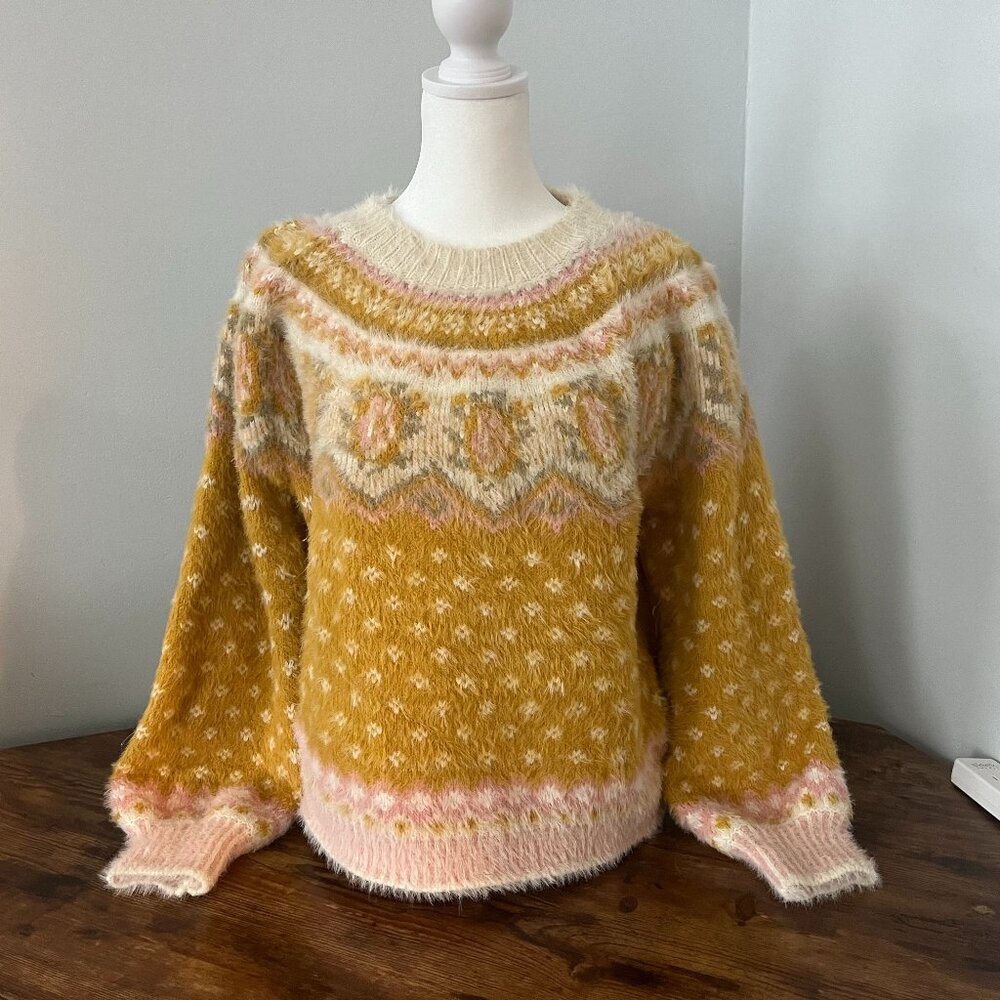 Rare Cozy LUSH Sweater in Mustard Women's Size Large